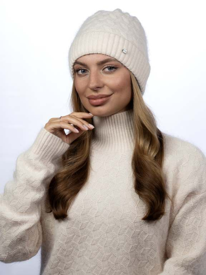 Шапка Рената