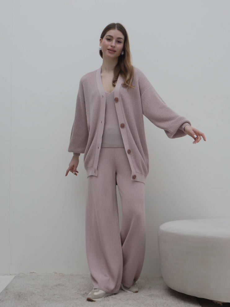 Кардиган з об'ємними рукавами