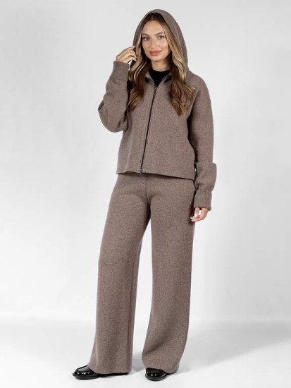 Кофта трикотажная