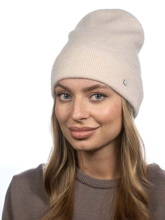 Шапка Наомі
