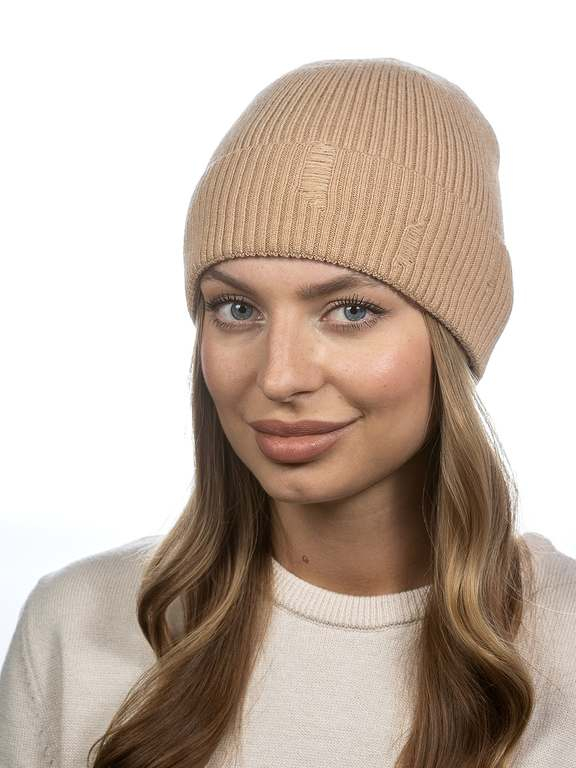 Шапка Люція