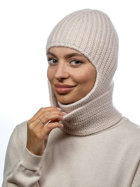 Шапка Надия