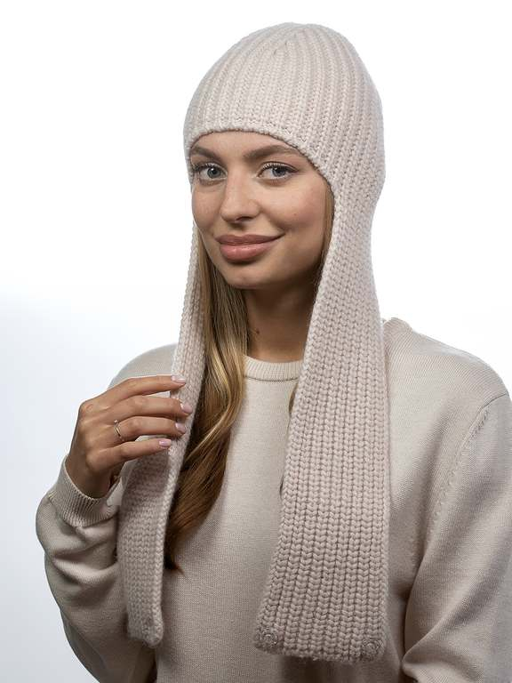 Шапка Надия